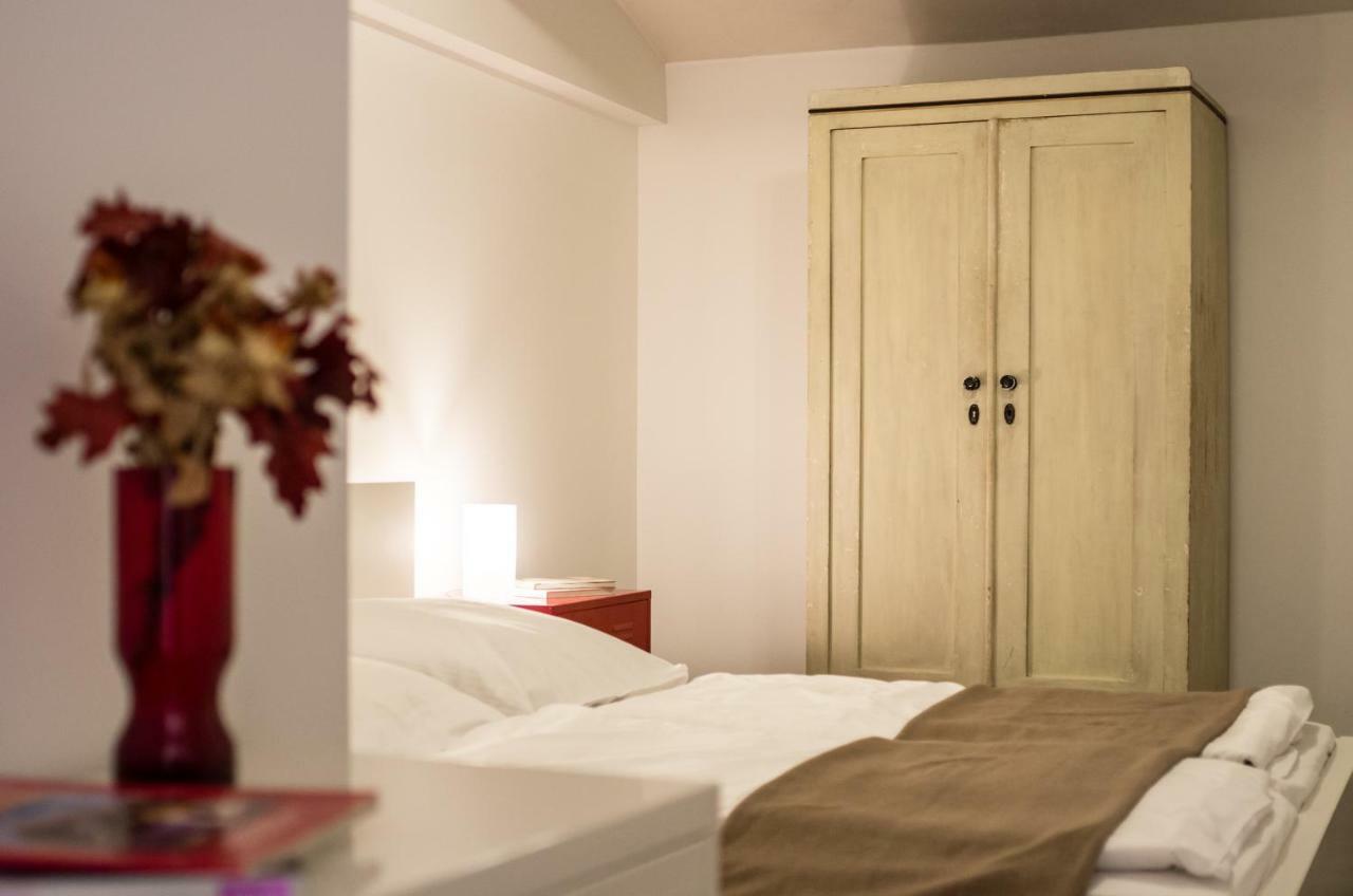 Quiet Courtyard Apartment Берлин Экстерьер фото